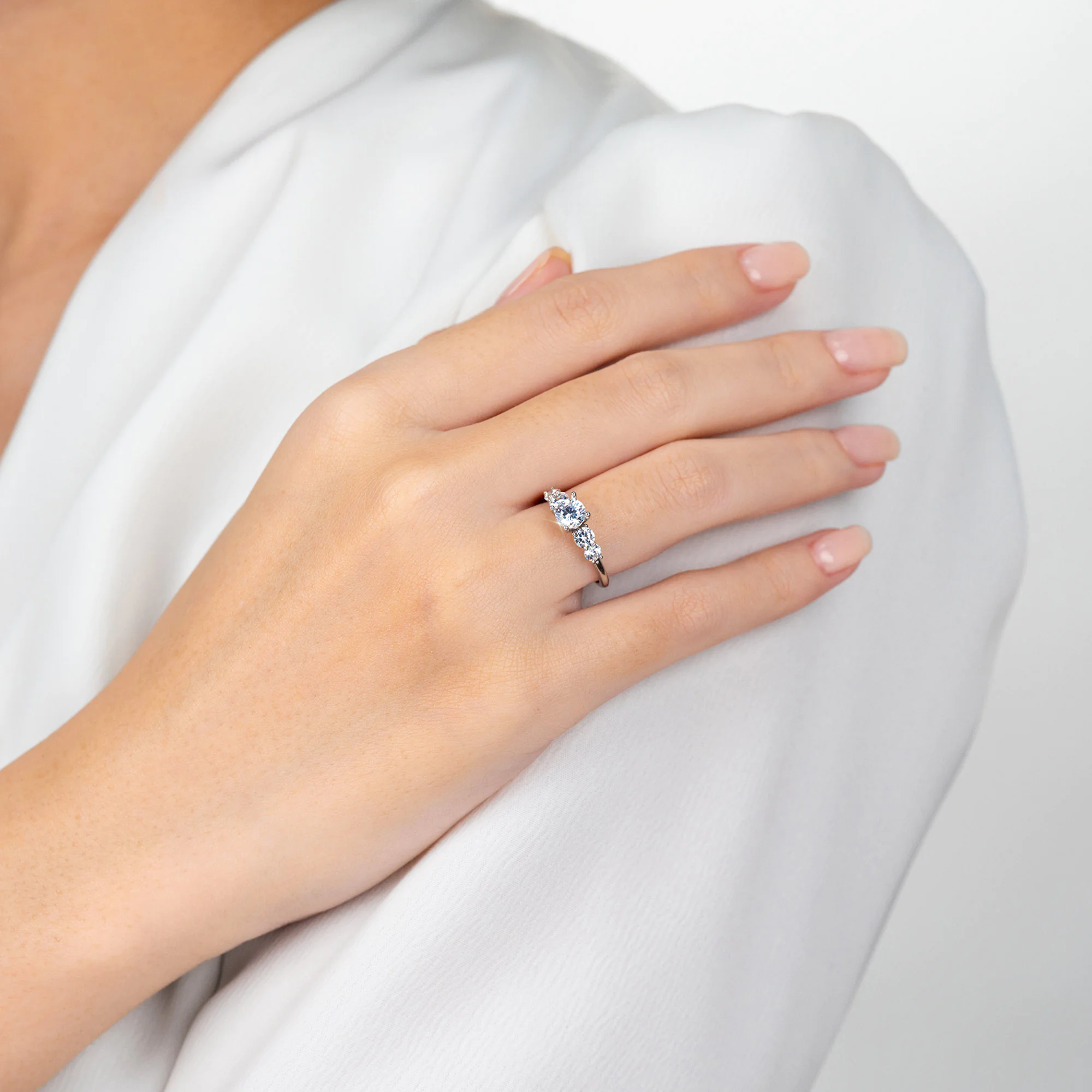 Fivestones Engagement Ring with Trellis st<x>yle NCH3302 6